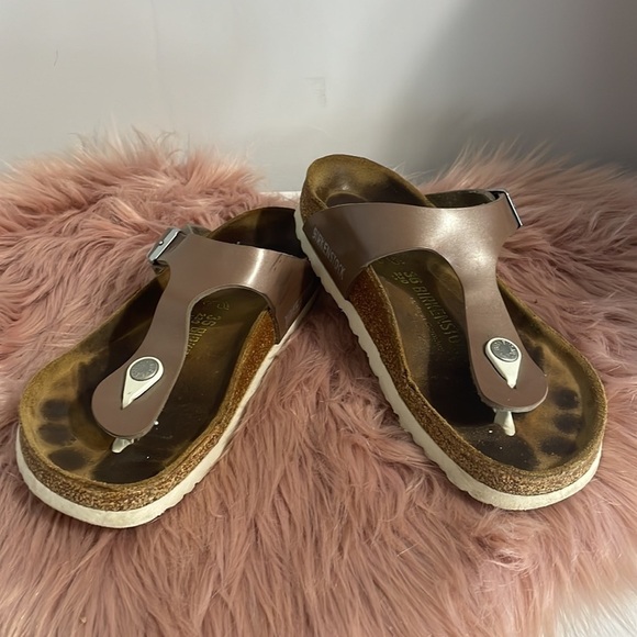 COPY - Birkenstock Gizeh Rose gold Thong Sandal size 5 - Picture 2 of 10